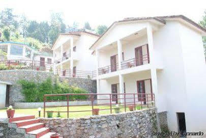 Clarks Inn Binsar Exterior foto
